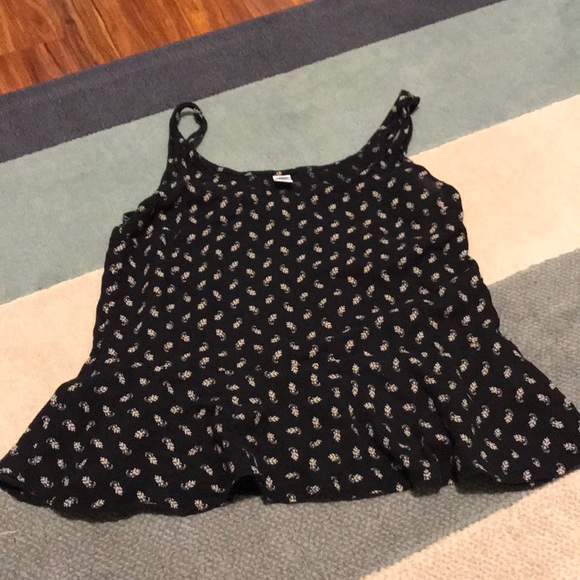 Old Navy Peplum tank - Picture 1 of 3